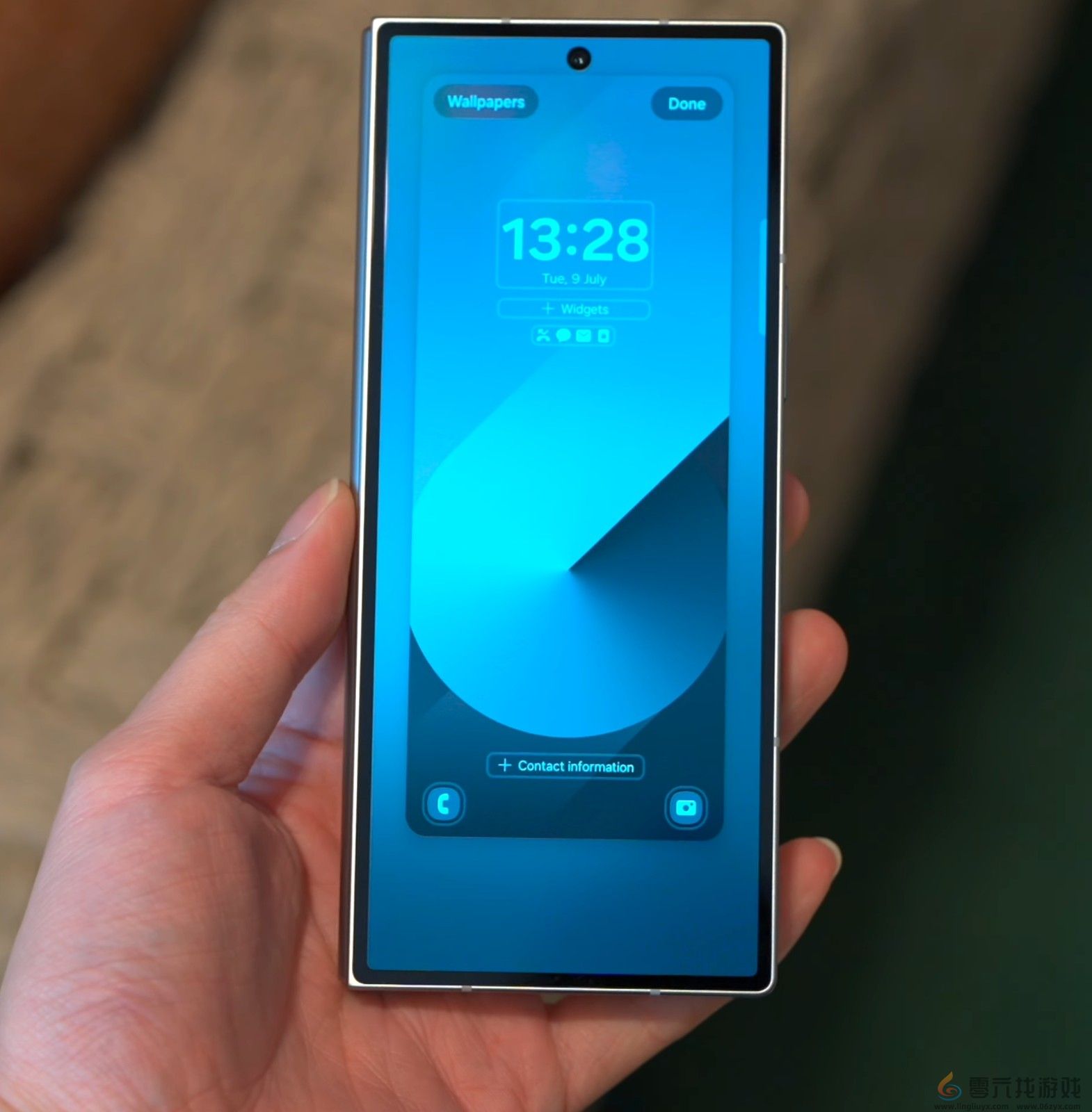 三星发布Galaxy Z Flip 6/Fold 6折叠屏手机 国行8999元起(图7) 三星发布Galaxy Z Flip 6/Fold 6折叠屏手机 国行8999元起(图7)